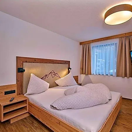 Montagna 3* Лангенфельд