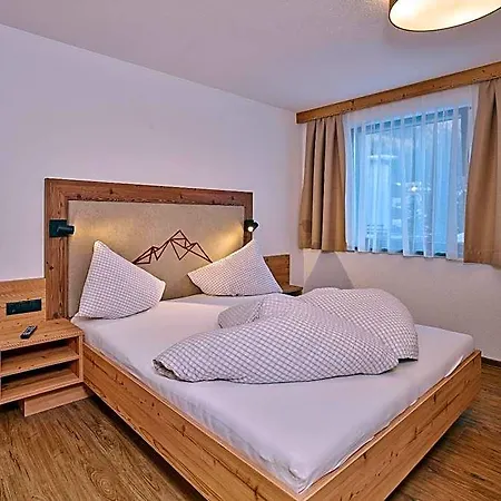 Montagna 3* Лангенфельд